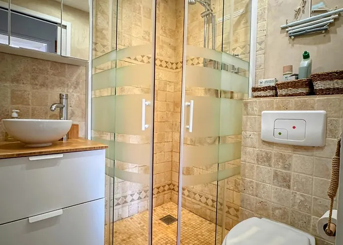 Duplex Renove Confort Avec Terrasse Ensoleillee - A Pied - Boucanet בית נופש לה-גרו-דו-רואה